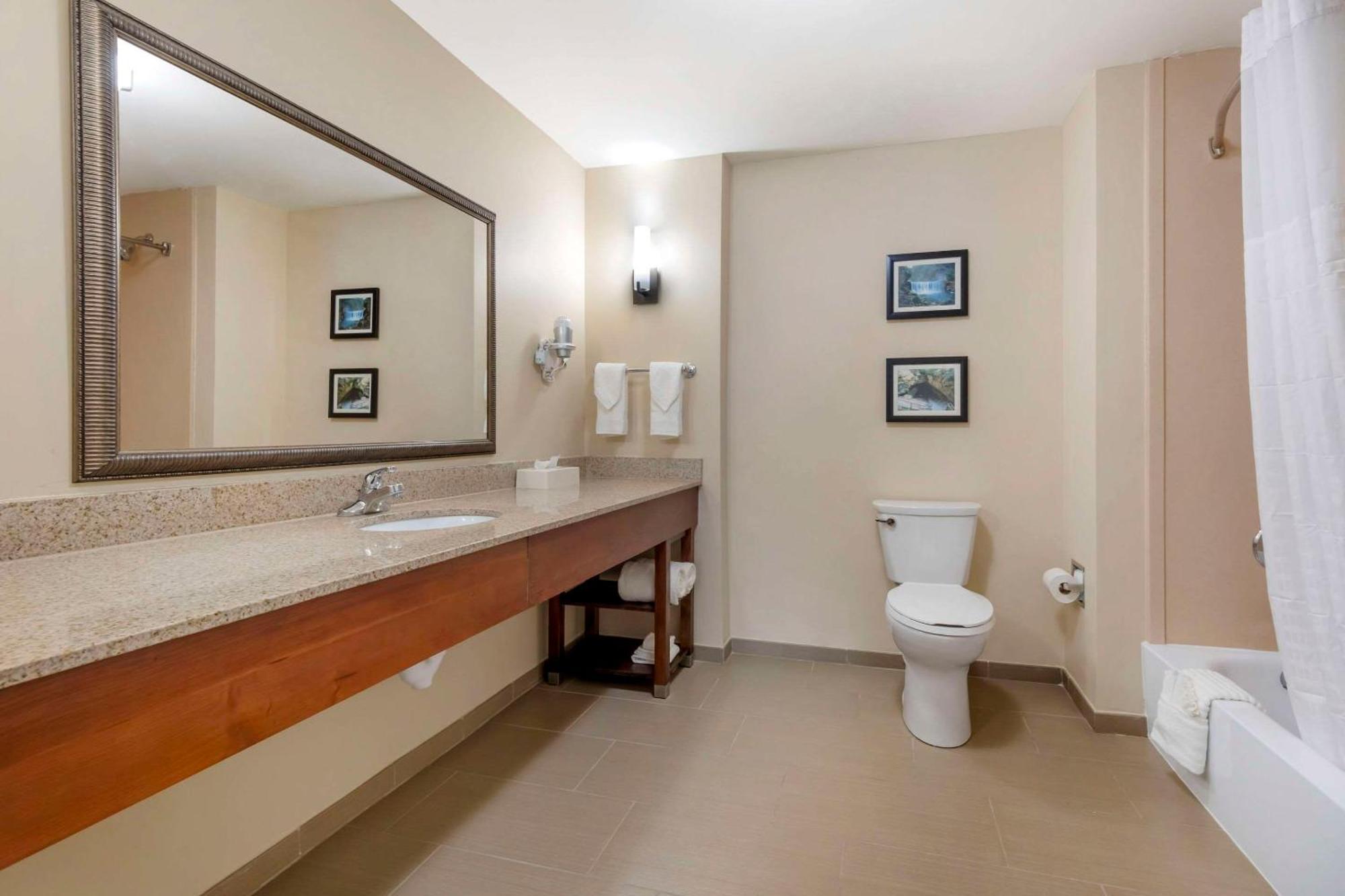 Comfort Suites Elizabethtown Extérieur photo